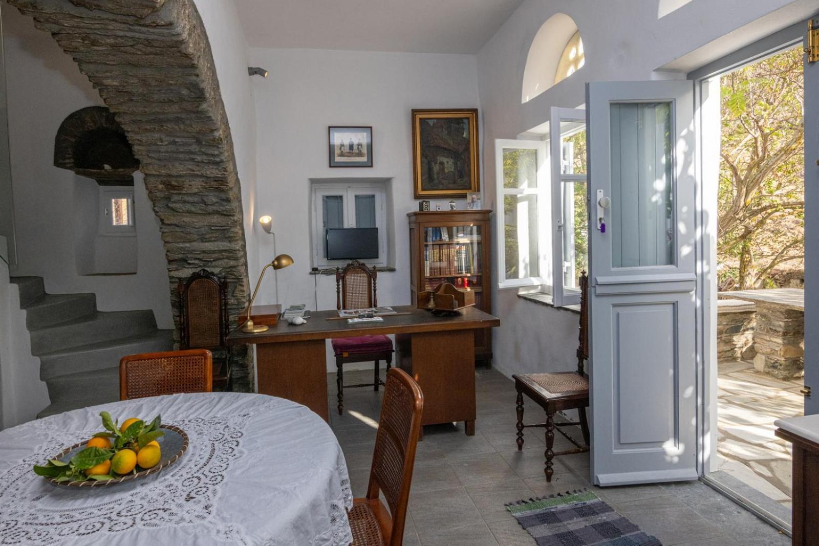 Tina & Miltos Villa