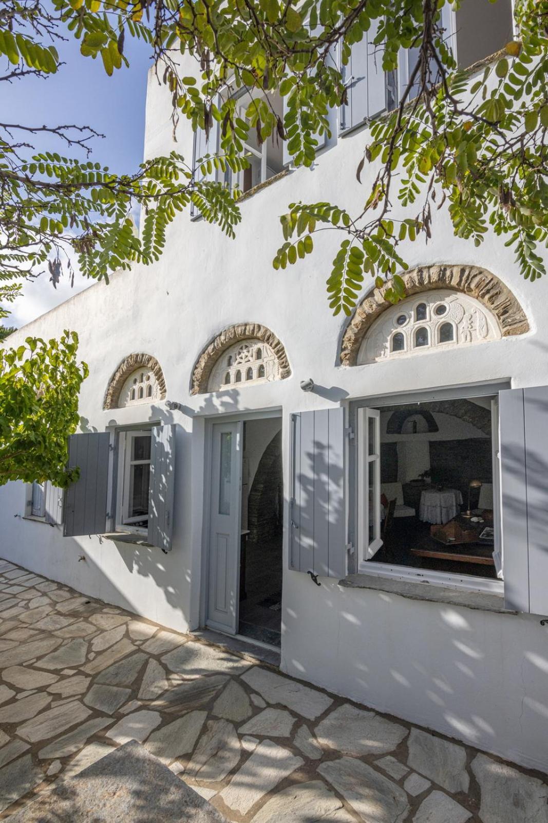 Tina & Miltos * Karia (Tinos)